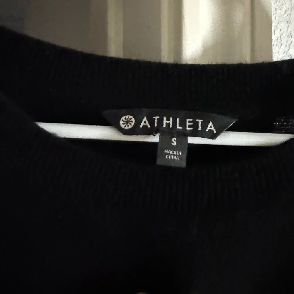 ATHLETA 🖤 Women’s Black Cashmere Wool Pullover SO SOFT Sweater (Small) - Picture 9 of 10